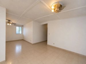 Se Alquila Apartamento en Coco del Mar.