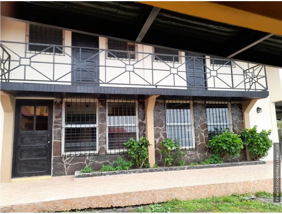 Cabins for Sale in Volcan Chiriqui