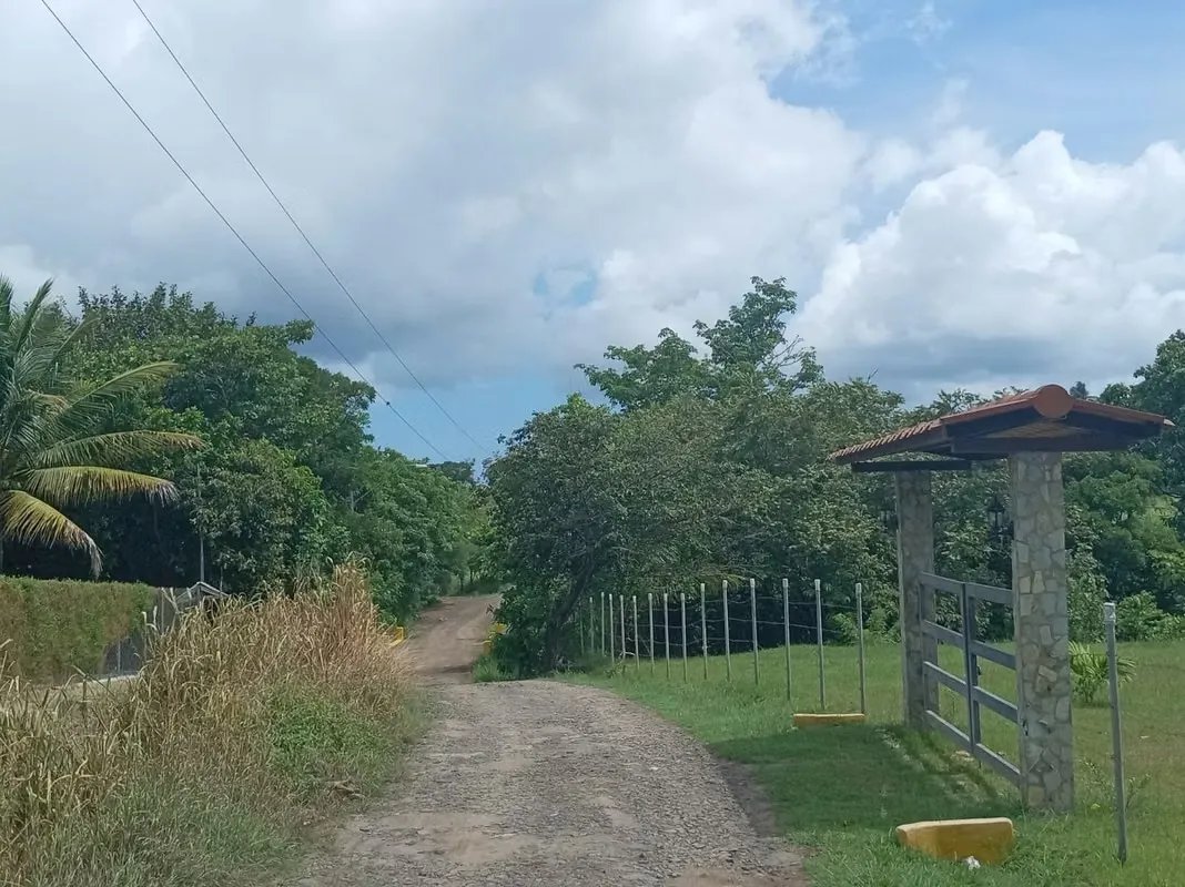 Terreno à Venda em Rodeo Viejo