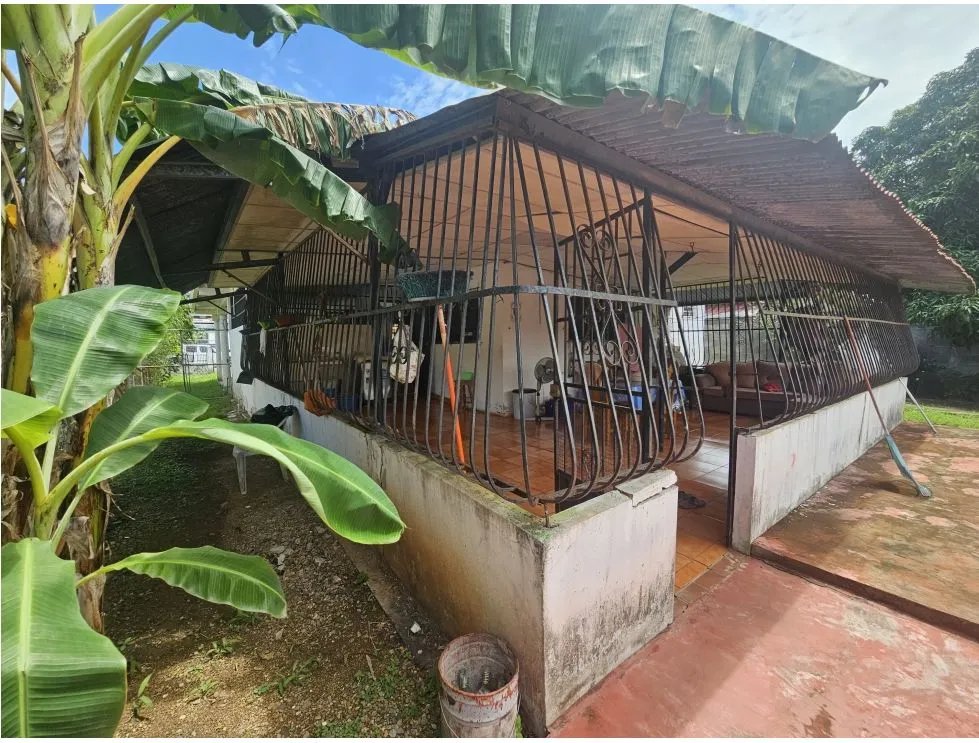 Casa à Venda em Chitré