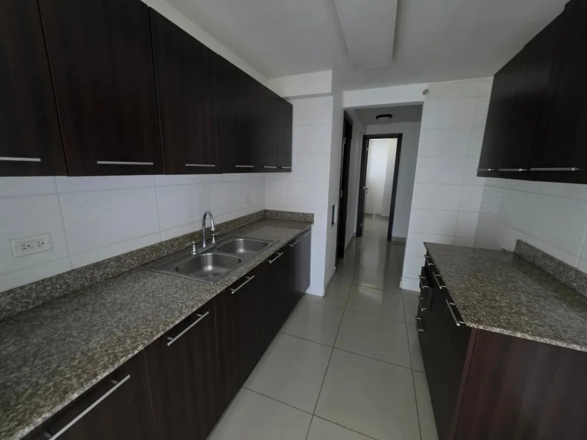 Apartamento à Venda em Condado Del Rey