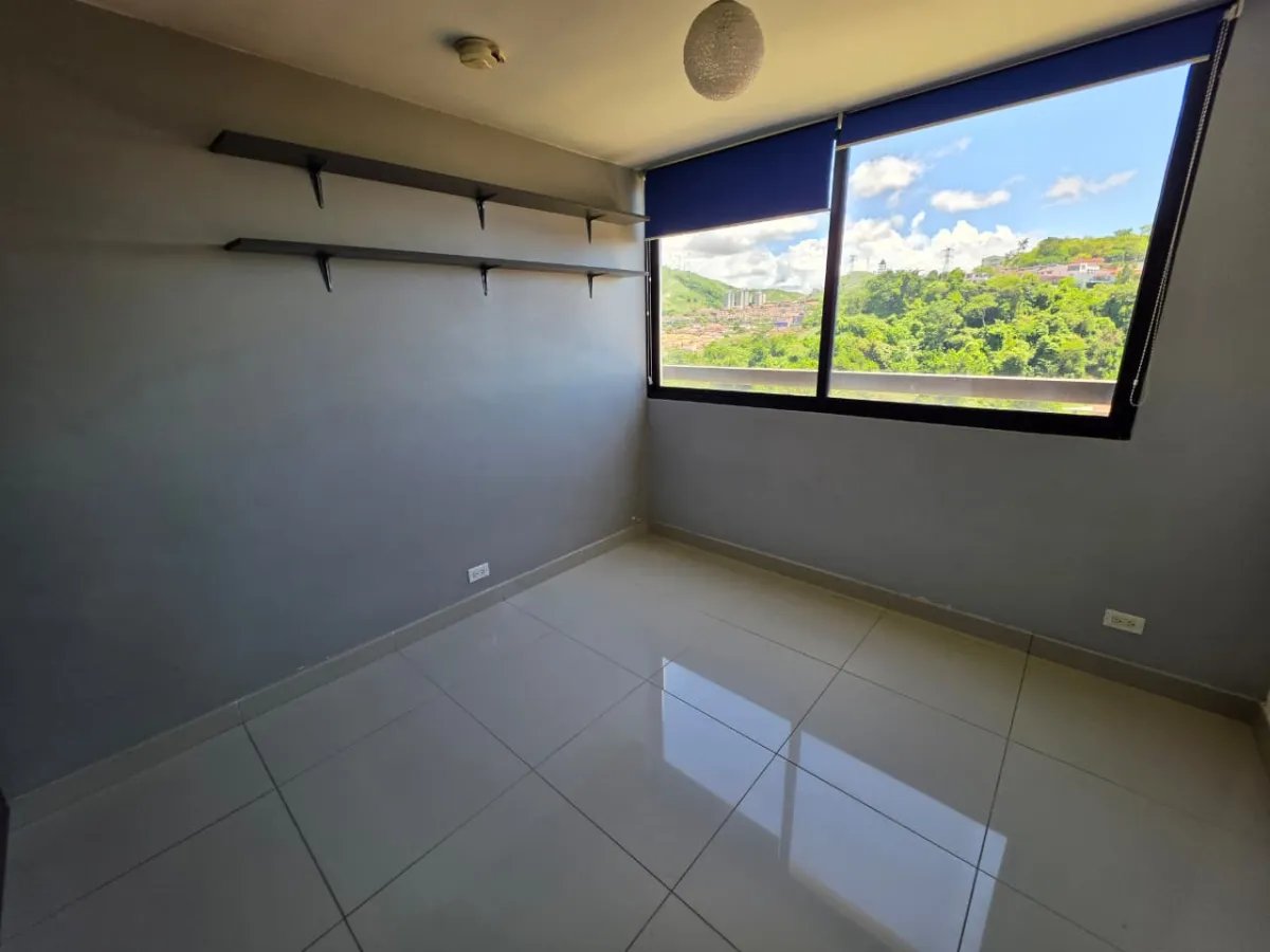 Apartamento à Venda em Condado Del Rey