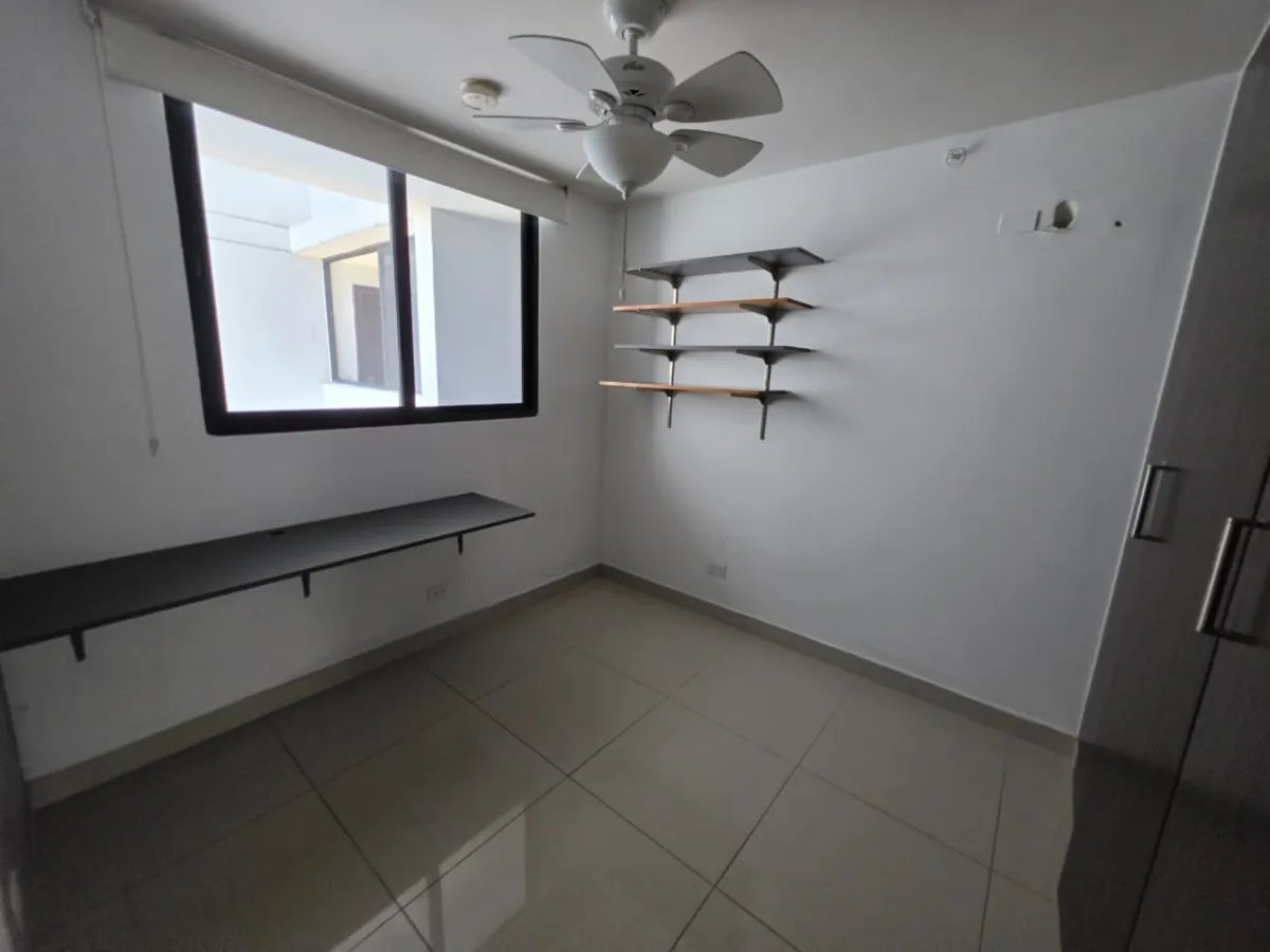 Apartamento à Venda em Condado Del Rey