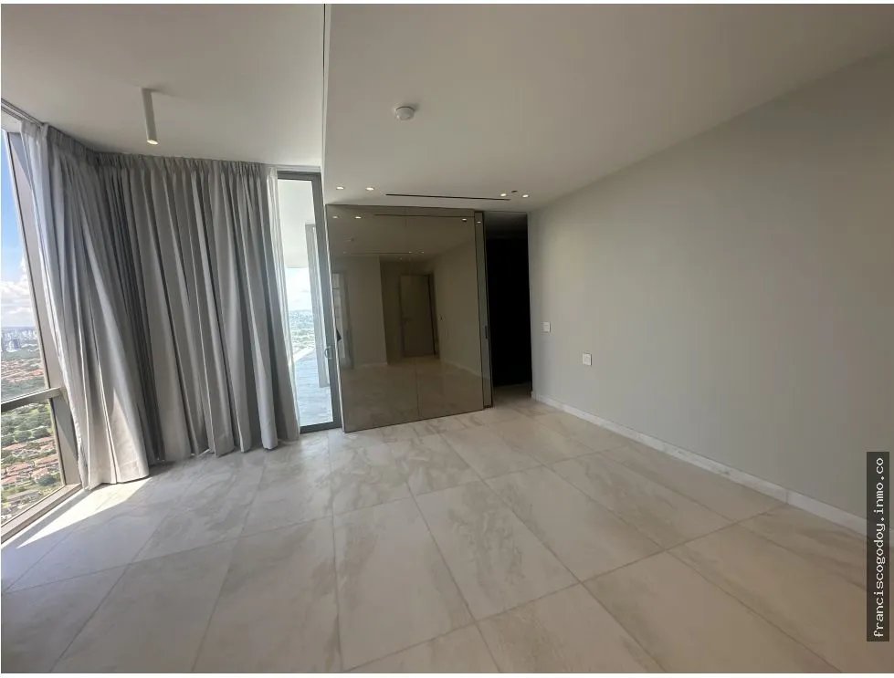 Se Vende Espectacular Apto - La Maison by Fendi