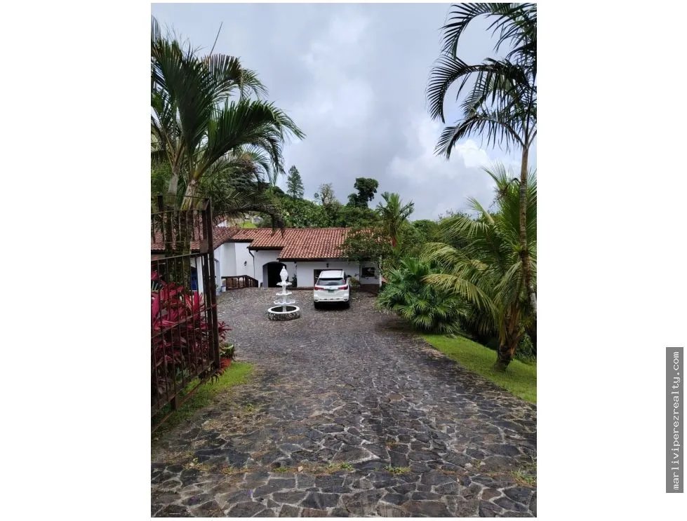 Venta de casa en Altos de Maria