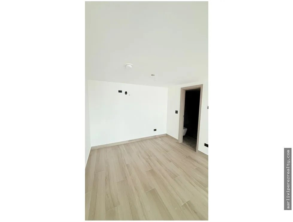 Furnished Apartment for Rent in Coco del Mar - Brand New