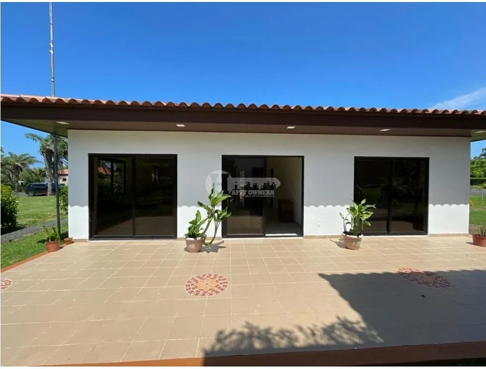 Beach House Rental in Andromeda, Pedasí, El