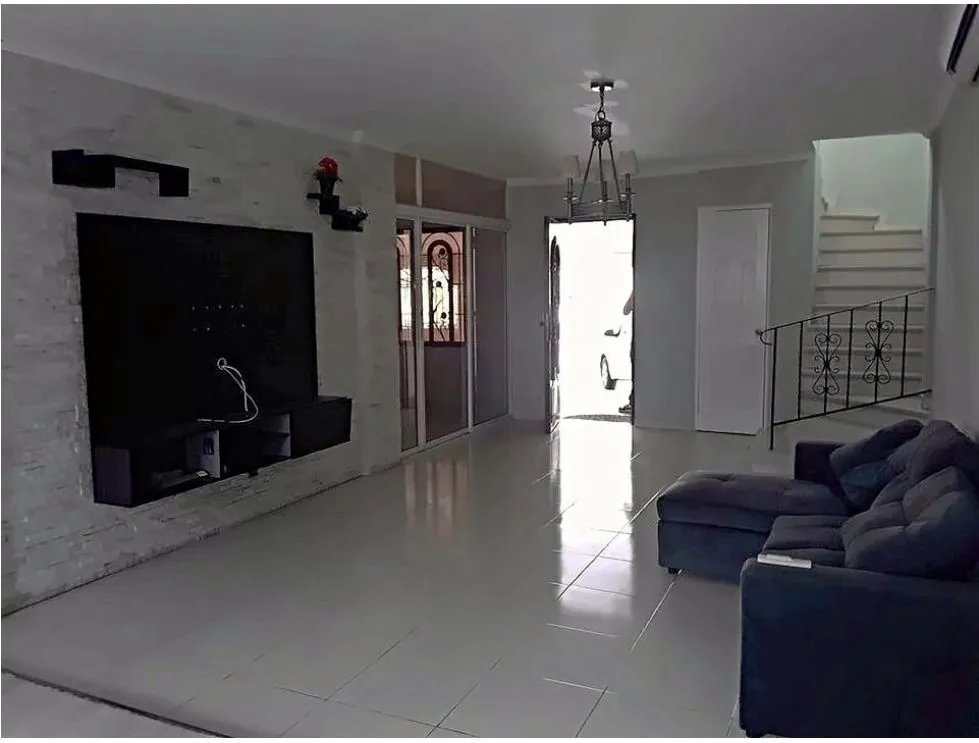 House Rental in Villas de Cerro Lindo, El Crisol. MY
