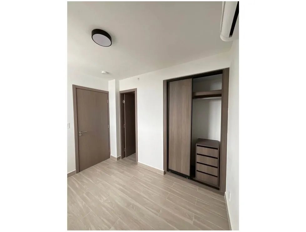 Apartment Rental at Greenwood Tower, Tumba Muerto. MY