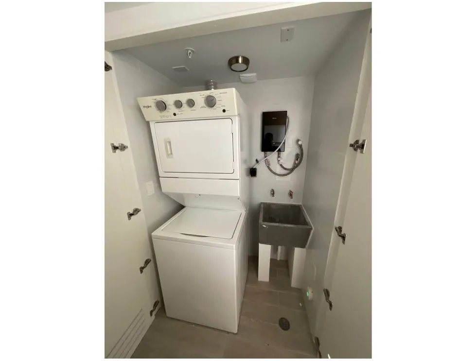 Apartment Rental at Greenwood Tower, Tumba Muerto. MY