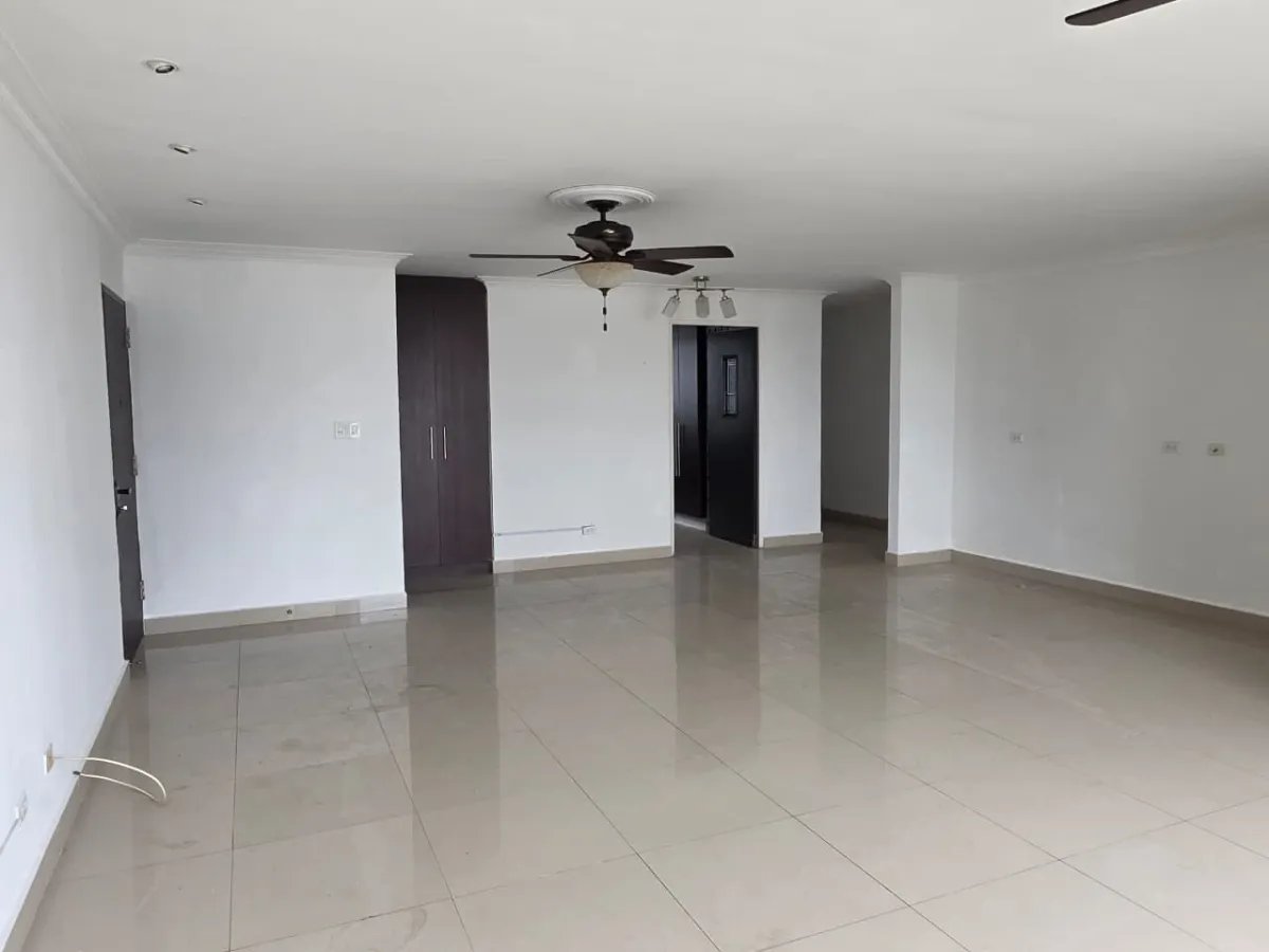 Apartment for Sale at PH Marbella Tower II, Bella Vista