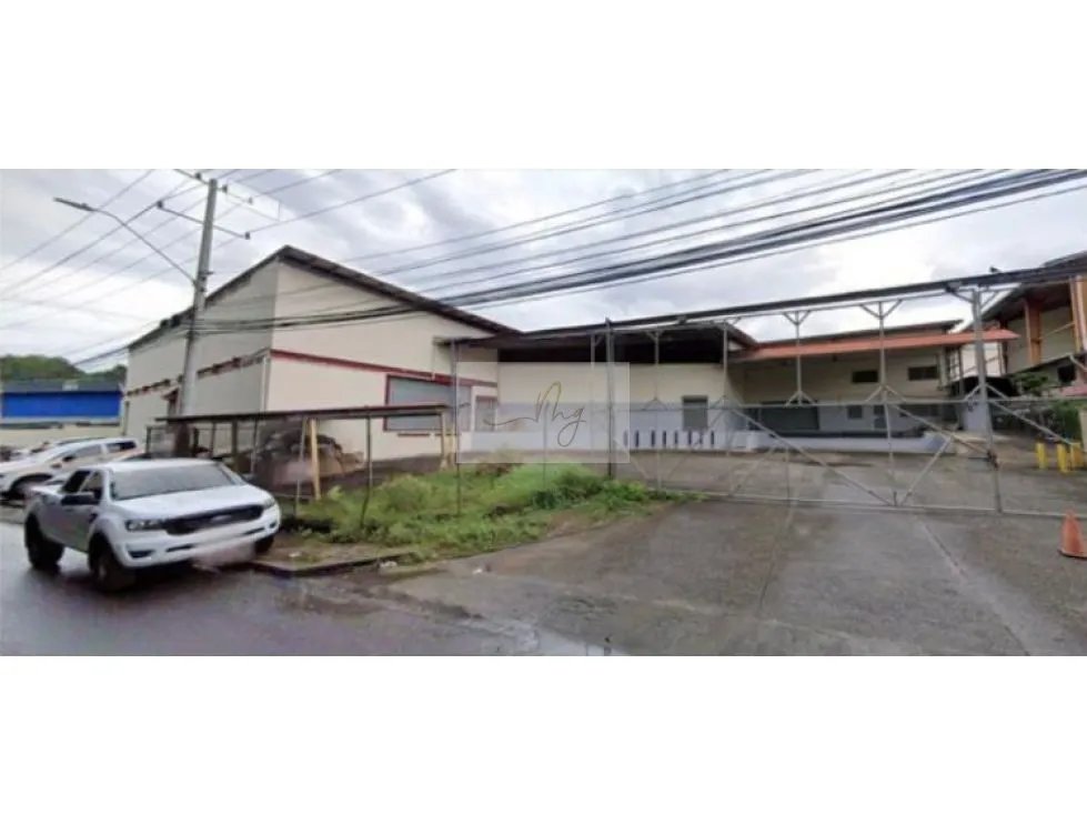 SALE OF MINNESOTA WAREHOUSE - CURUNDÚ