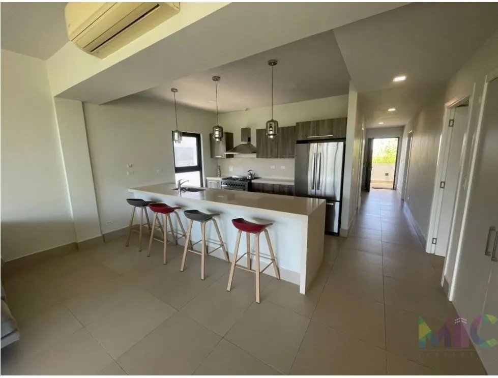Villa for Sale in Punta Caelo