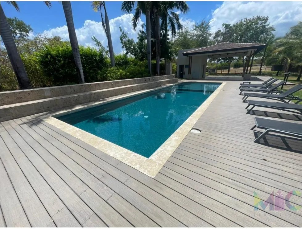 Villa for Sale in Punta Caelo