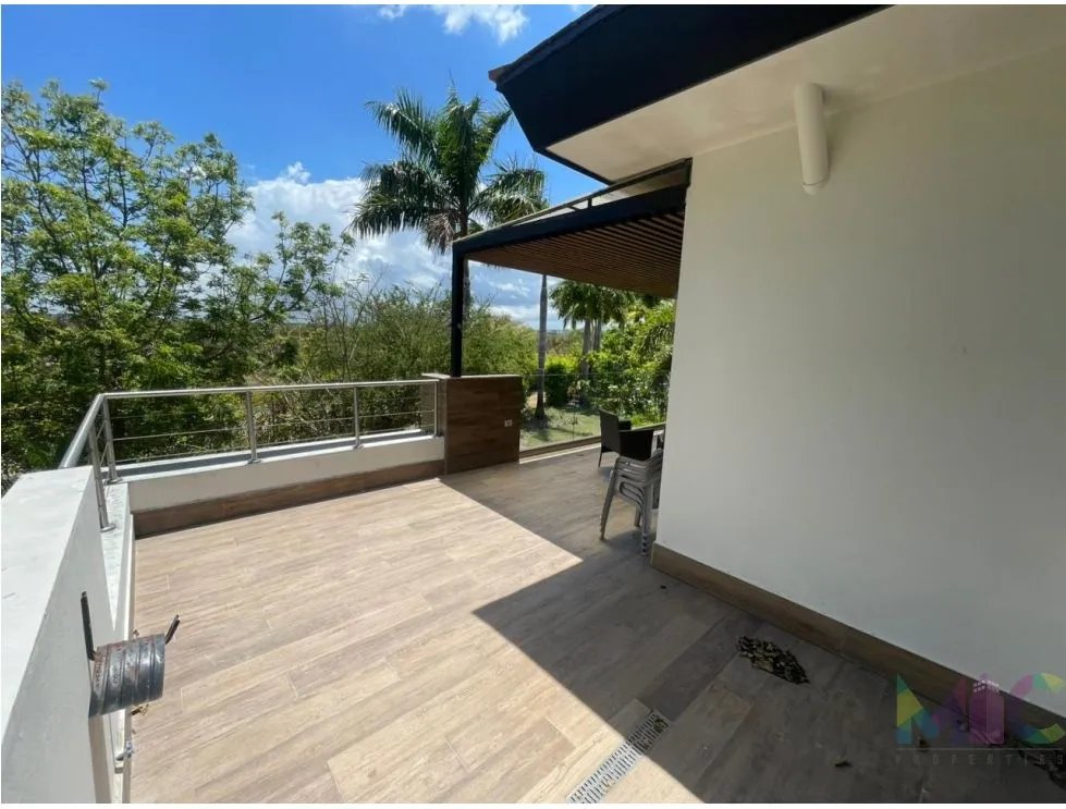 Villa for Sale in Punta Caelo