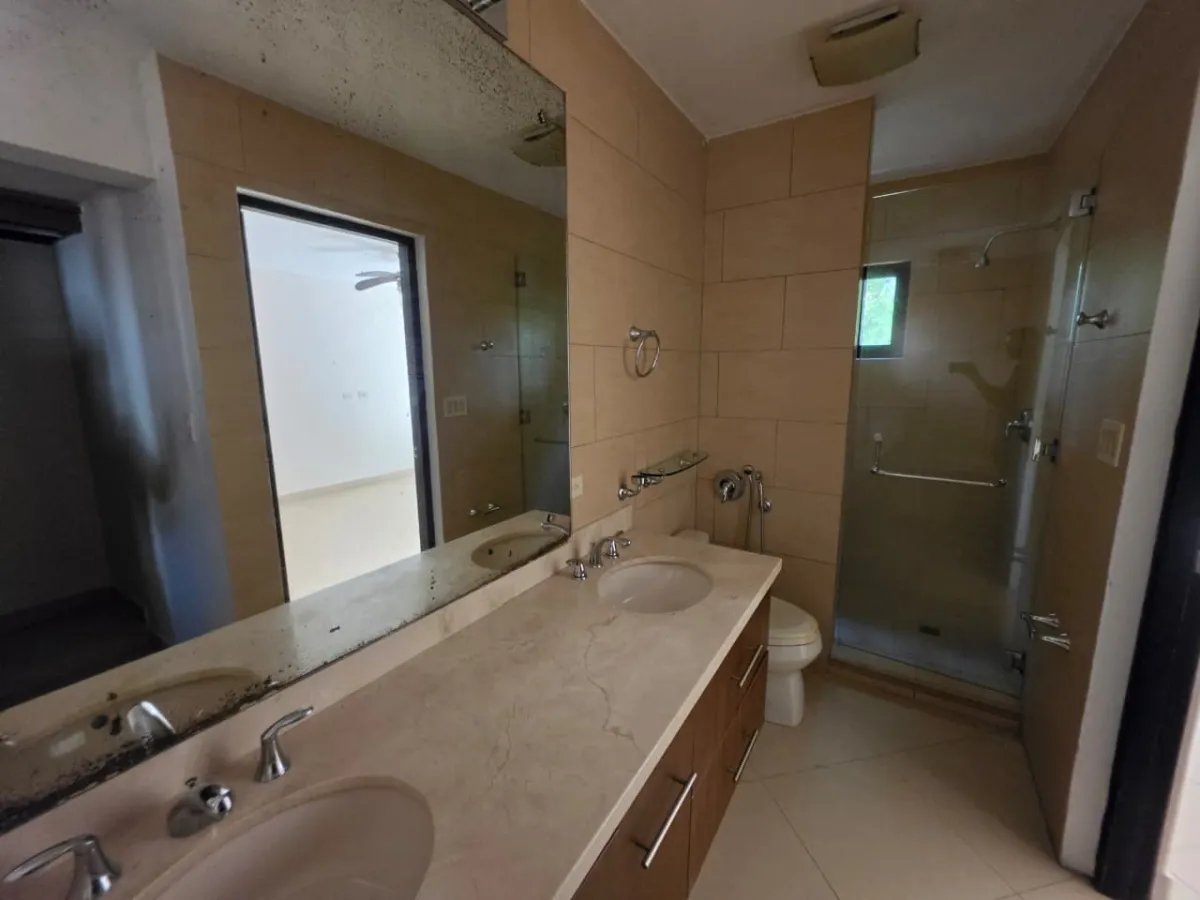 Apartment for Sale – PH Embassy Club, Condo 2, Ancón