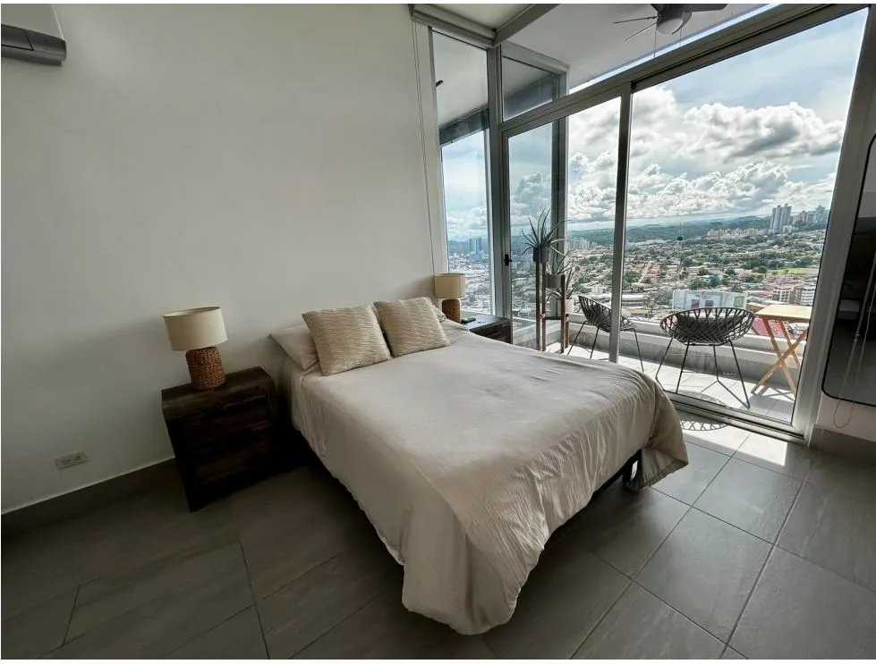 Furnished Loft-Style Apartment for Rent in PH Loma Vista Tower, Carrasquilla. EL