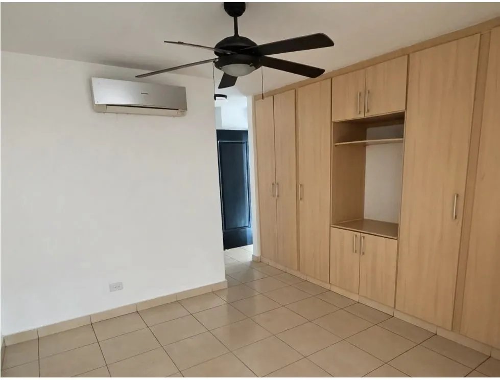 Apartment Rental in PH Ecco Tower, Carrasquilla