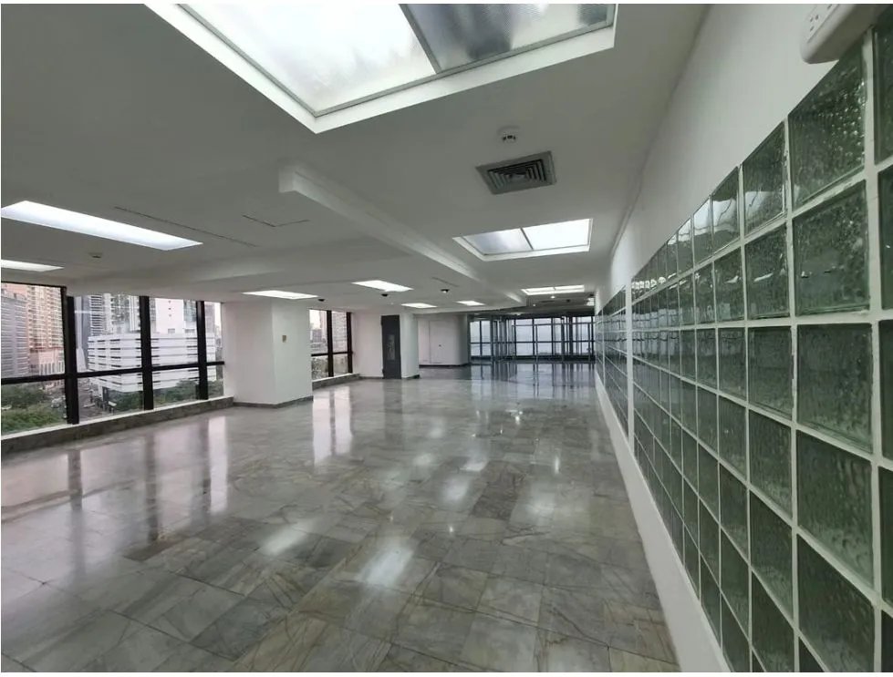 Office Rental in BAC Tower, Ave. Balboa. Panama City. EL