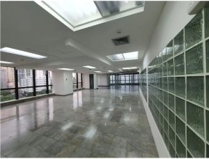 Office Rental in BAC Tower, Ave. Balboa. Panama City. EL