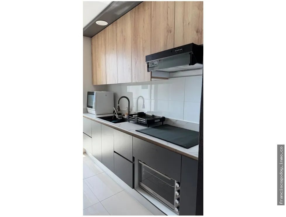 Furnished Apartment Rental in Bella Vista – PH Lemon Tower