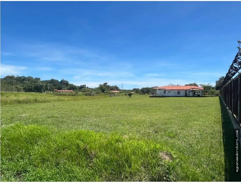 Land for Sale in Barriada El Celaje, Chame