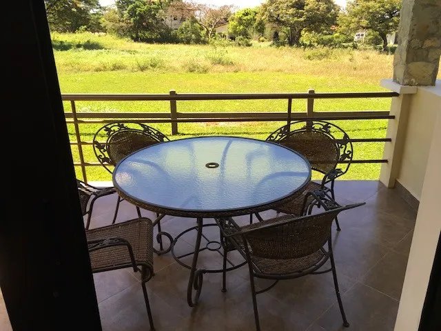 Oportunidad de Inversión: Casa Hacienda en Boquete Country Club – Con Jardín Privado y Amoblada