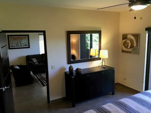Oportunidad de Inversión: Casa Hacienda en Boquete Country Club – Con Jardín Privado y Amoblada