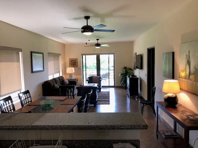 Oportunidad de Inversión: Casa Hacienda en Boquete Country Club – Con Jardín Privado y Amoblada