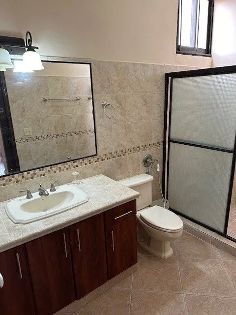Casa Amoblada de Entrega Inmediata en Boquete Country Club – Mountain View 166 m²