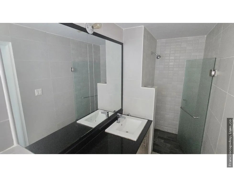 Apartamento à Venda em Punta Paitilla