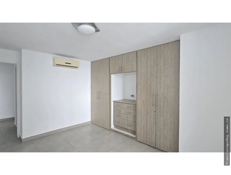 Apartamento à Venda em Punta Paitilla