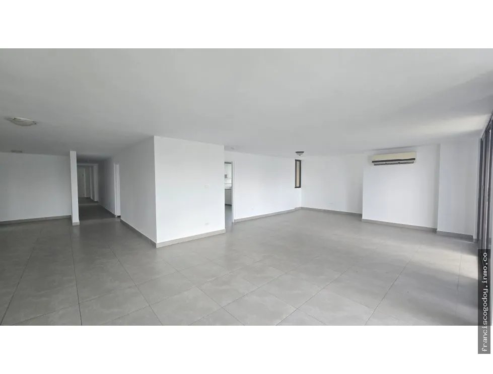 Apartamento à Venda em Punta Paitilla