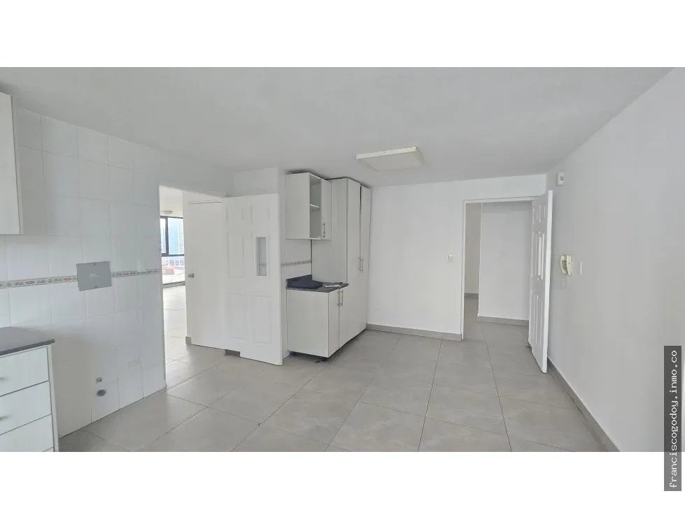 Apartamento à Venda em Punta Paitilla
