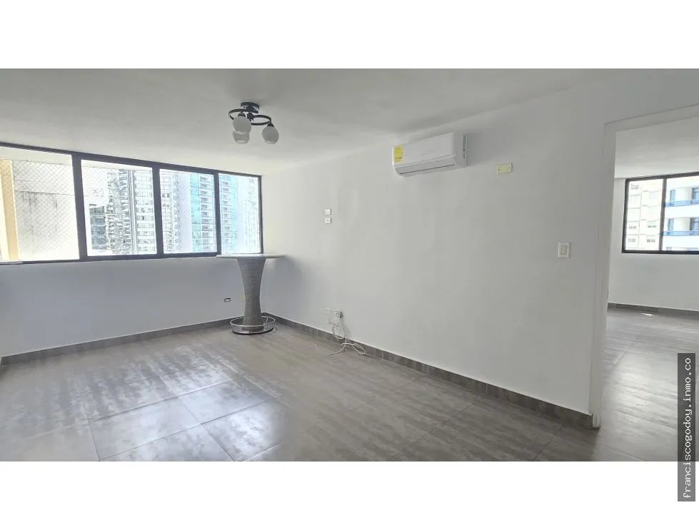 Apartamento à Venda em Punta Paitilla