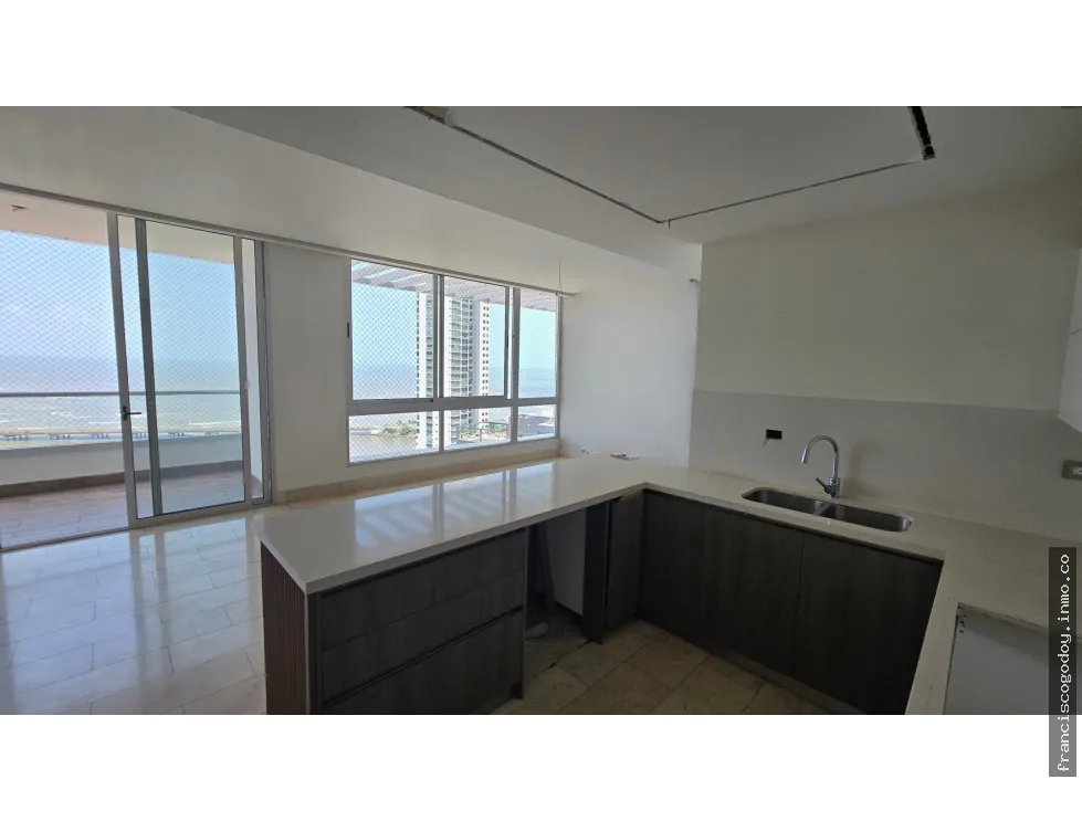 Apartment for Sale in Coco del Mar