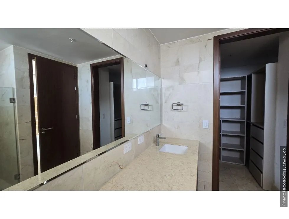 Apartment for Sale in Coco del Mar