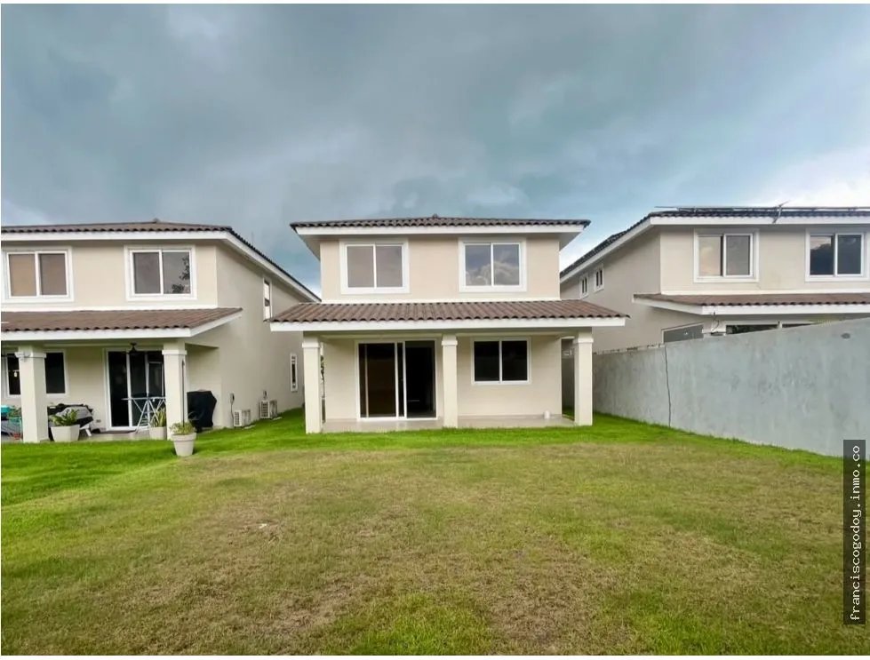 Casa à Venda em Panamá Pacífico