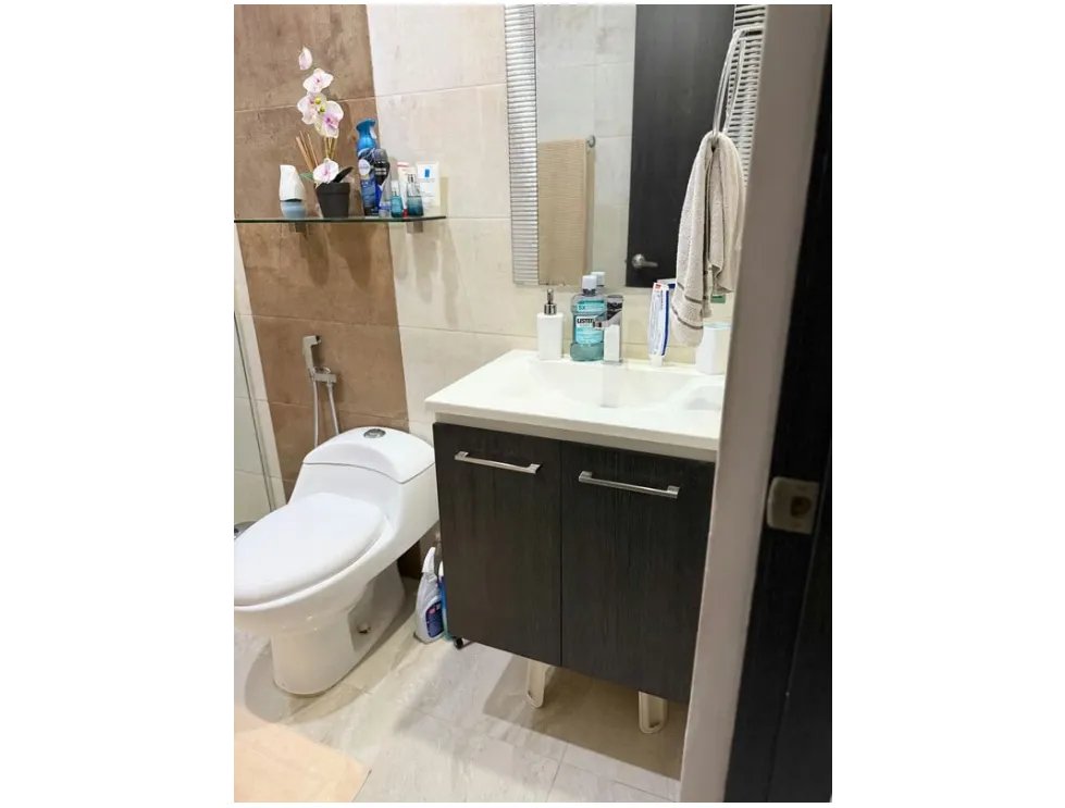 SELLING COMPLETELY REMODELED HOUSE – NUEVO PANAMÁ SUBDIVISION, CHANIS