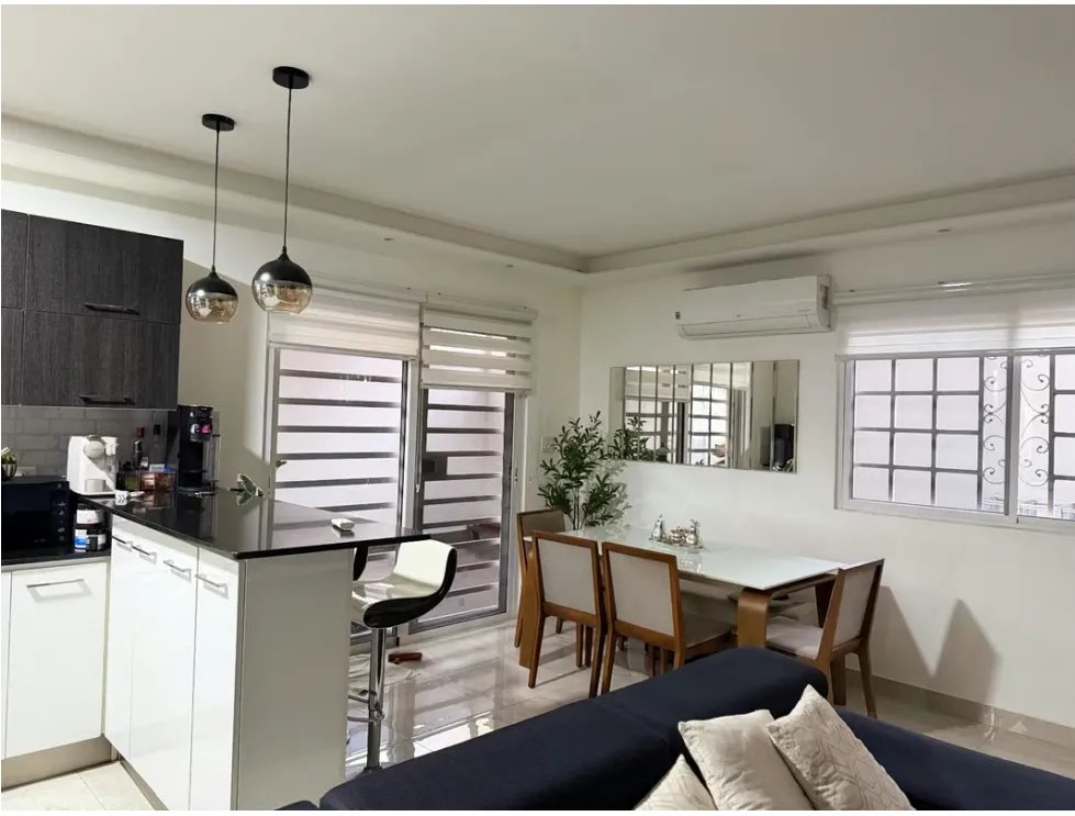 SELLING COMPLETELY REMODELED HOUSE – NUEVO PANAMÁ SUBDIVISION, CHANIS