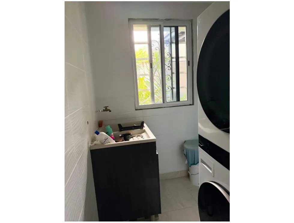 SELLING COMPLETELY REMODELED HOUSE – NUEVO PANAMÁ SUBDIVISION, CHANIS