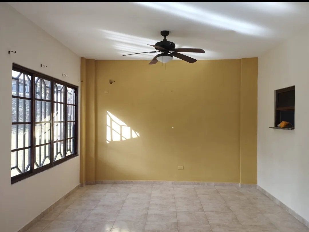 For rent House, Ciudad del lago