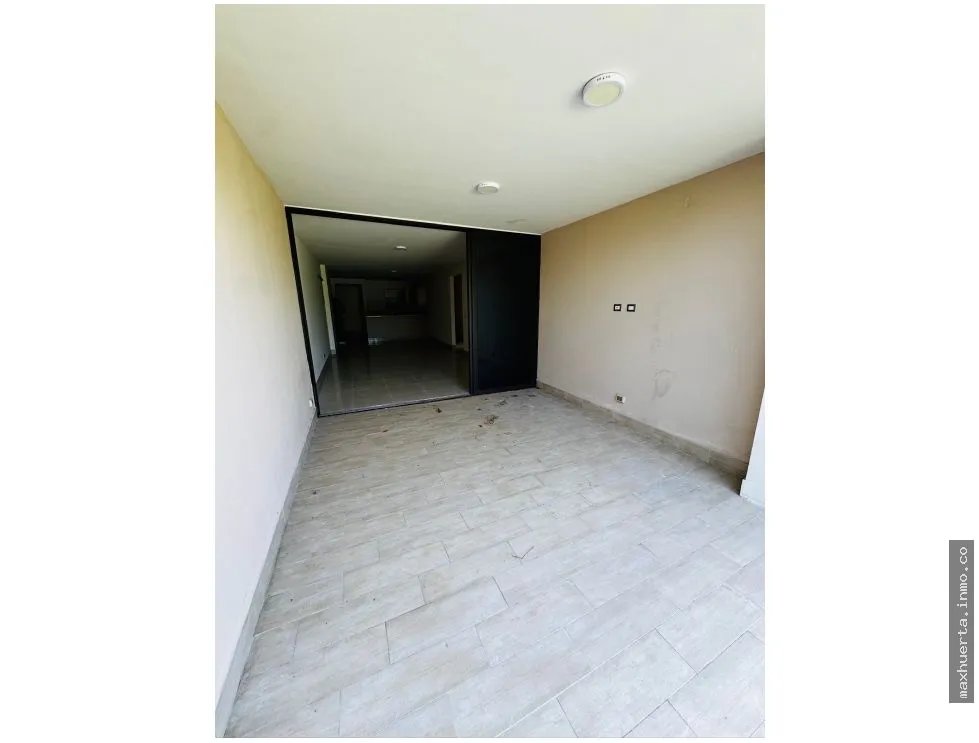VENTA DE APARTAMENTO DE 3 RECAMARAS EN PLANTA BAJA CON PATIO ENORME