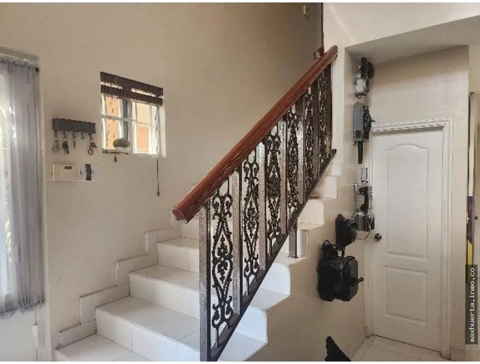 Venta de casa en Fuente del Fresno, Altos de Panama, Condado del Rey