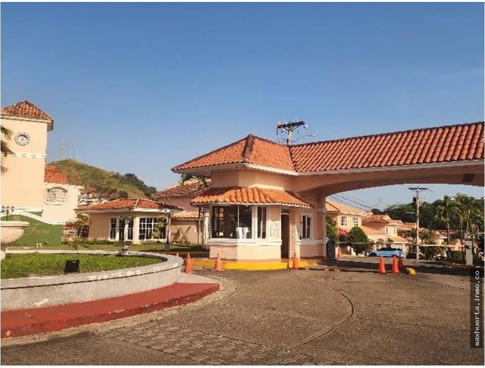 Venta de casa en Fuente del Fresno, Altos de Panama, Condado del Rey