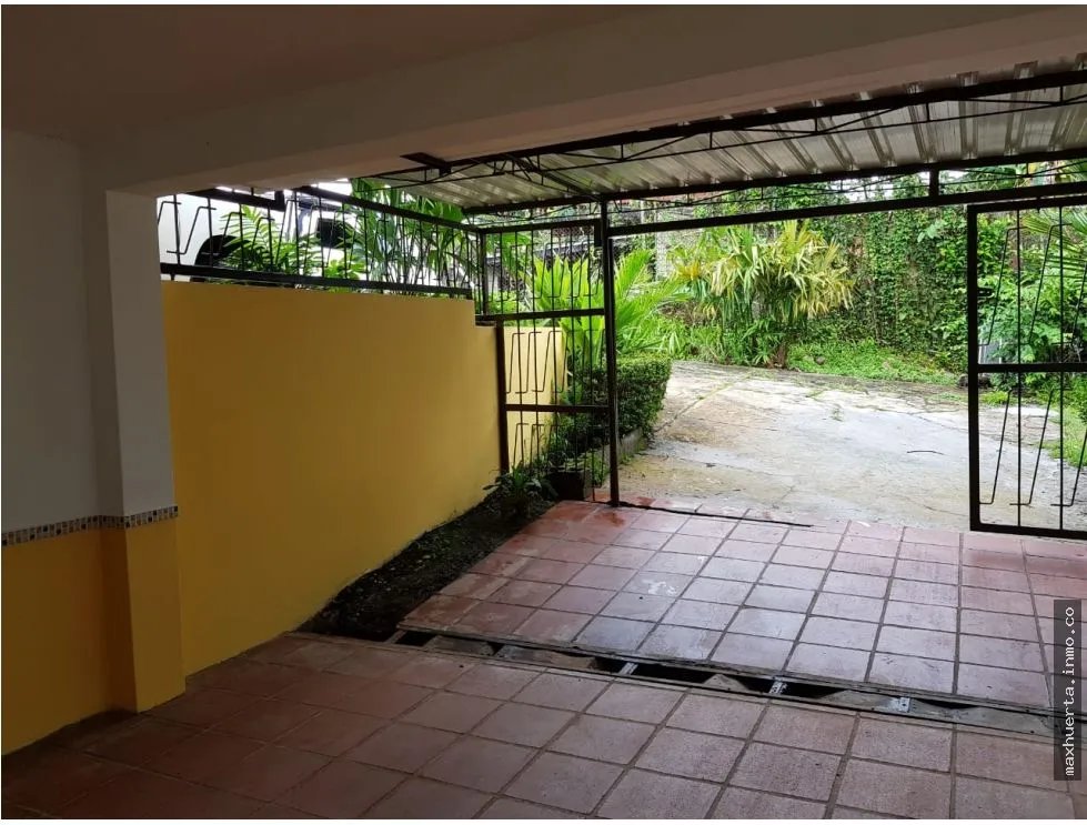Vendo casa en Villa Caceres, Betania