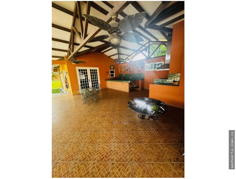 VENTA DE COMPLEJO RESIDENCIAL TIPO PH FAMILIAR EN CORONADO