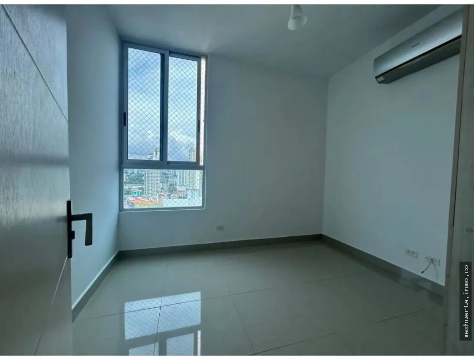 se vende apartamento en Bella Vista