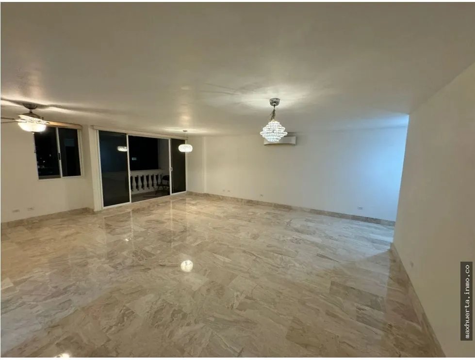 VENTA DE APARTAMENTO DE 3 RECAMARAS EN OBARRIO