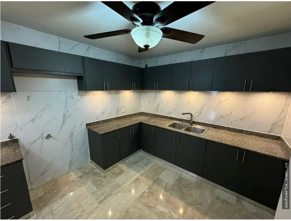 VENTA DE APARTAMENTO DE 3 RECAMARAS EN OBARRIO